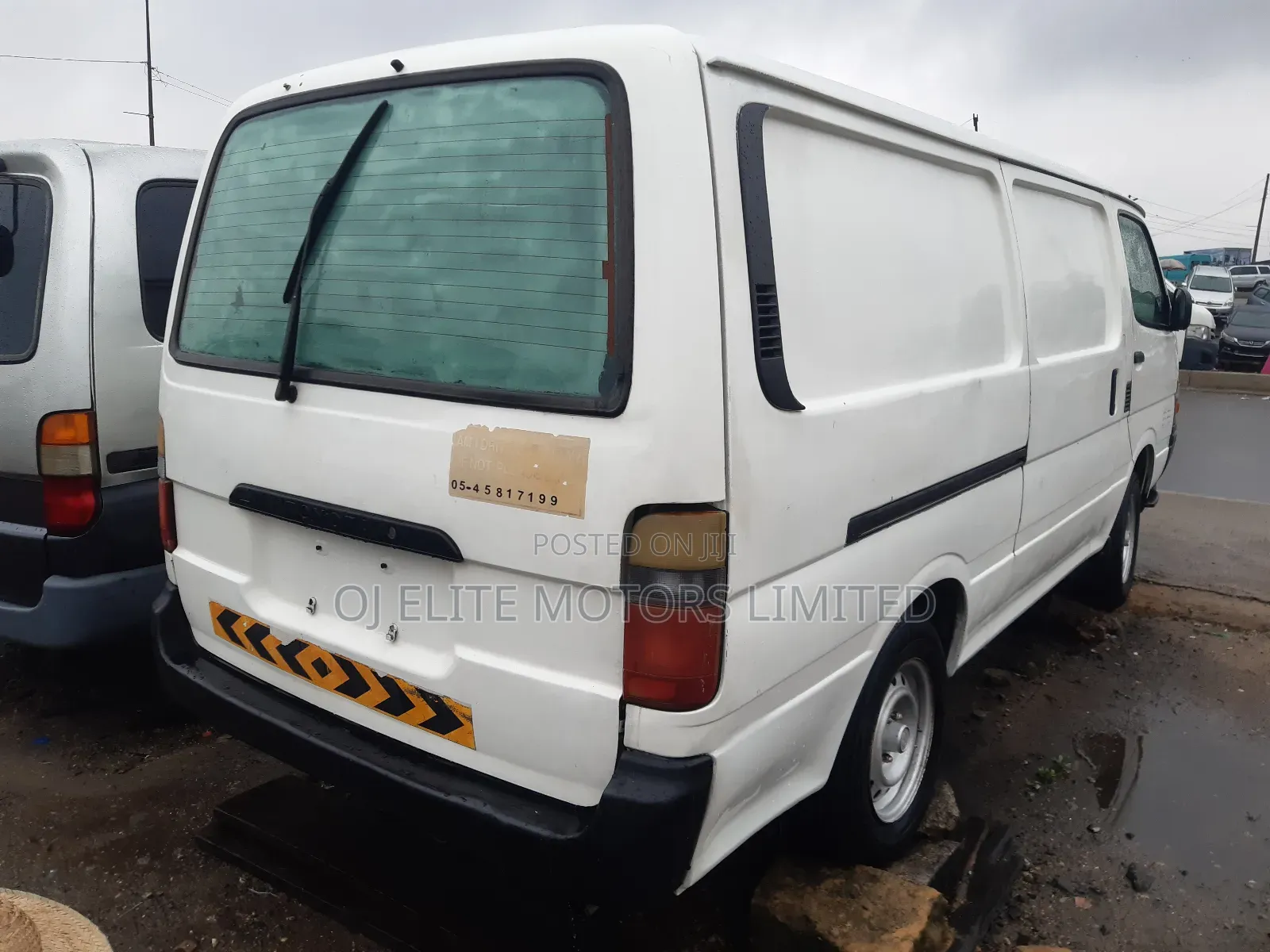 Toyota HiAce 1990 White