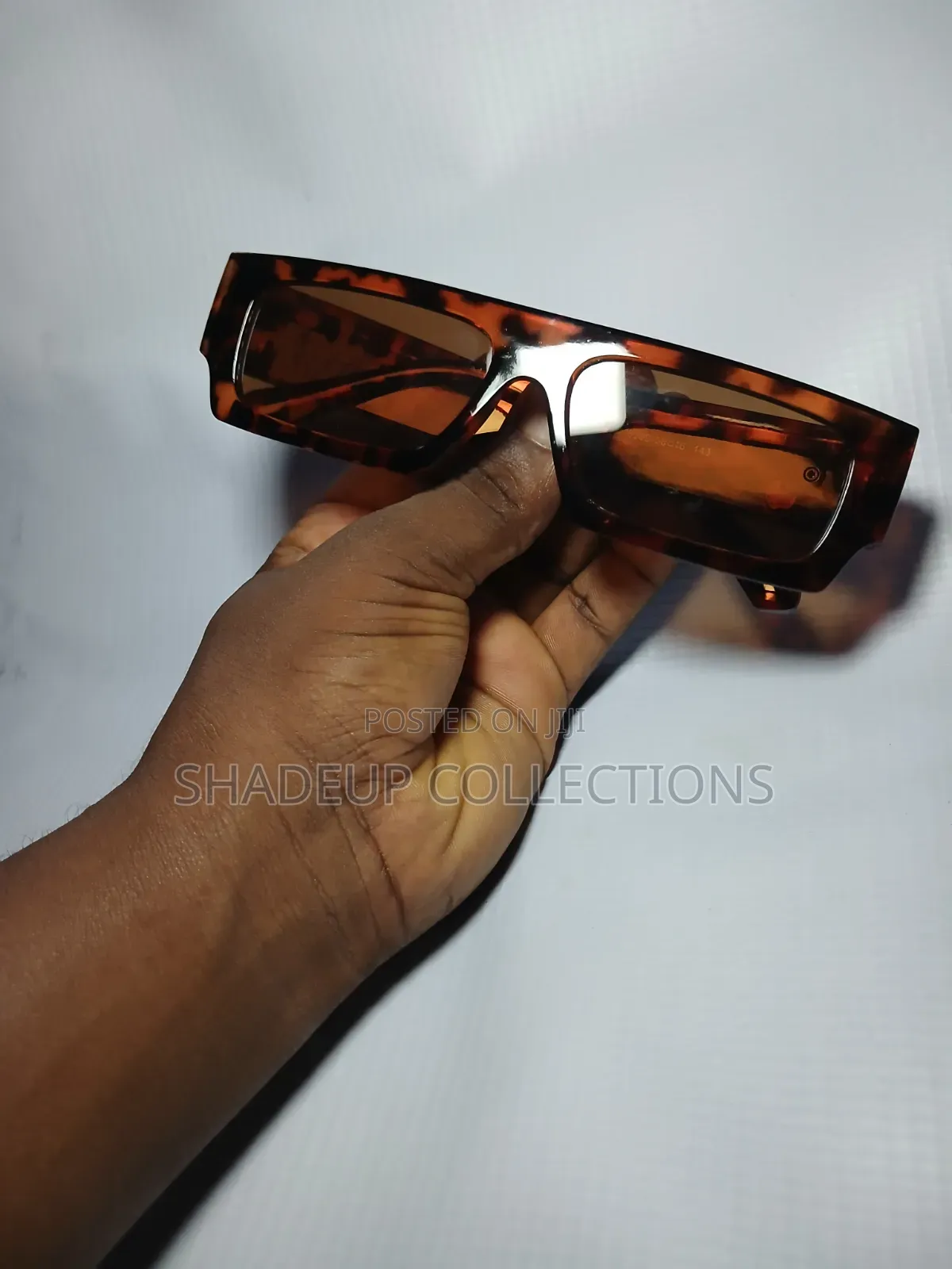 Off-White Leopard Skin