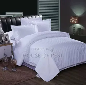 Quality Duvet, Beautiful American White 6 by 6