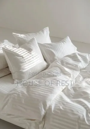 Quality Duvet, Beautiful American White 6 by 6