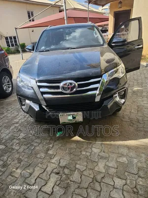 Toyota Fortuner 2019 Gray