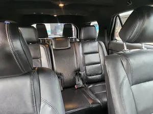 Ford Explorer 2011