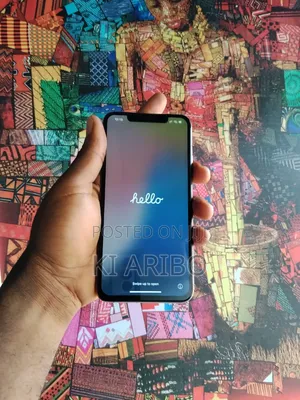 Apple iPhone 11 Pro Max 64 GB Gold