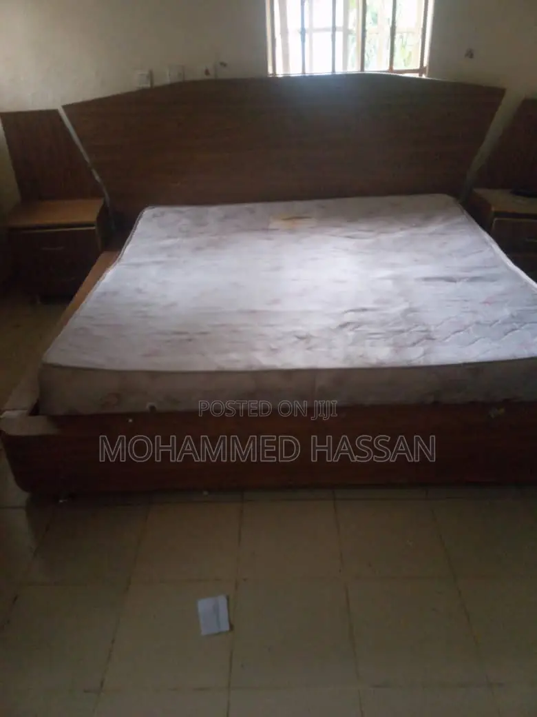 Complete Bed With Side Drawers and Dressing Table
