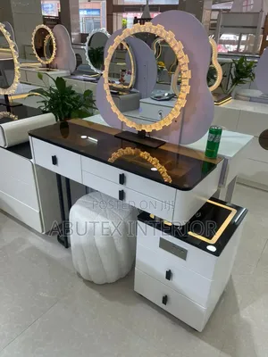 Luxury Imported Exclusive Dressing Mirror Set