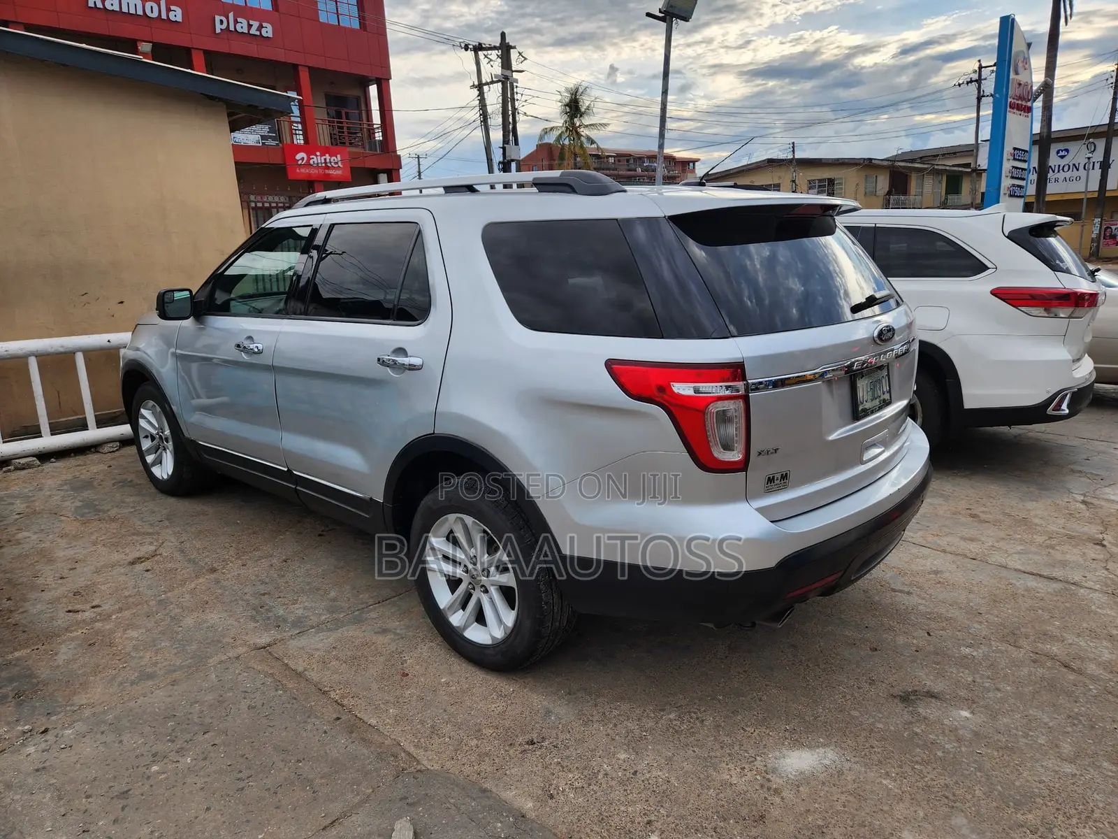 Ford Explorer 2011