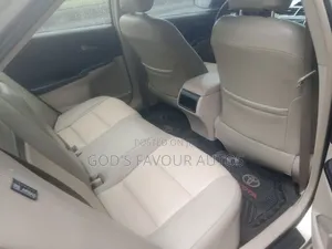 Toyota Camry 2012 Gold