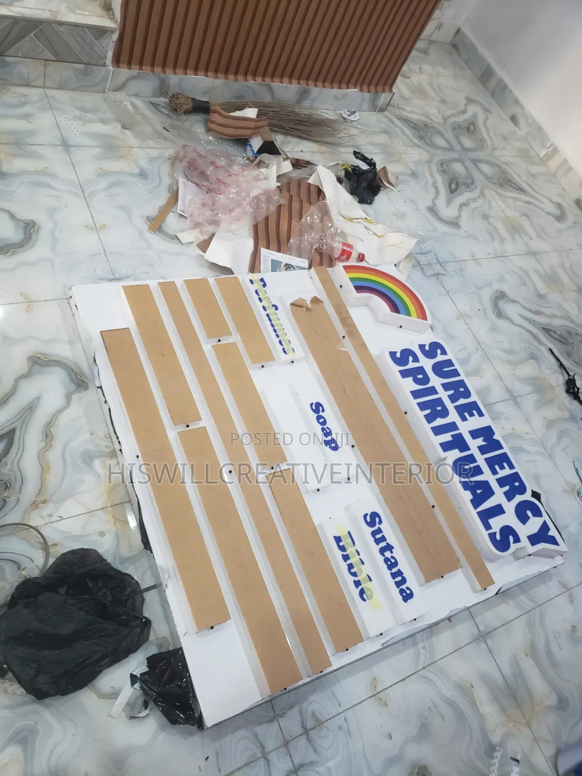Signages Installation
