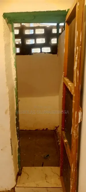2bdrm Apartment in Alhaja Ramat, Ogudu for rent