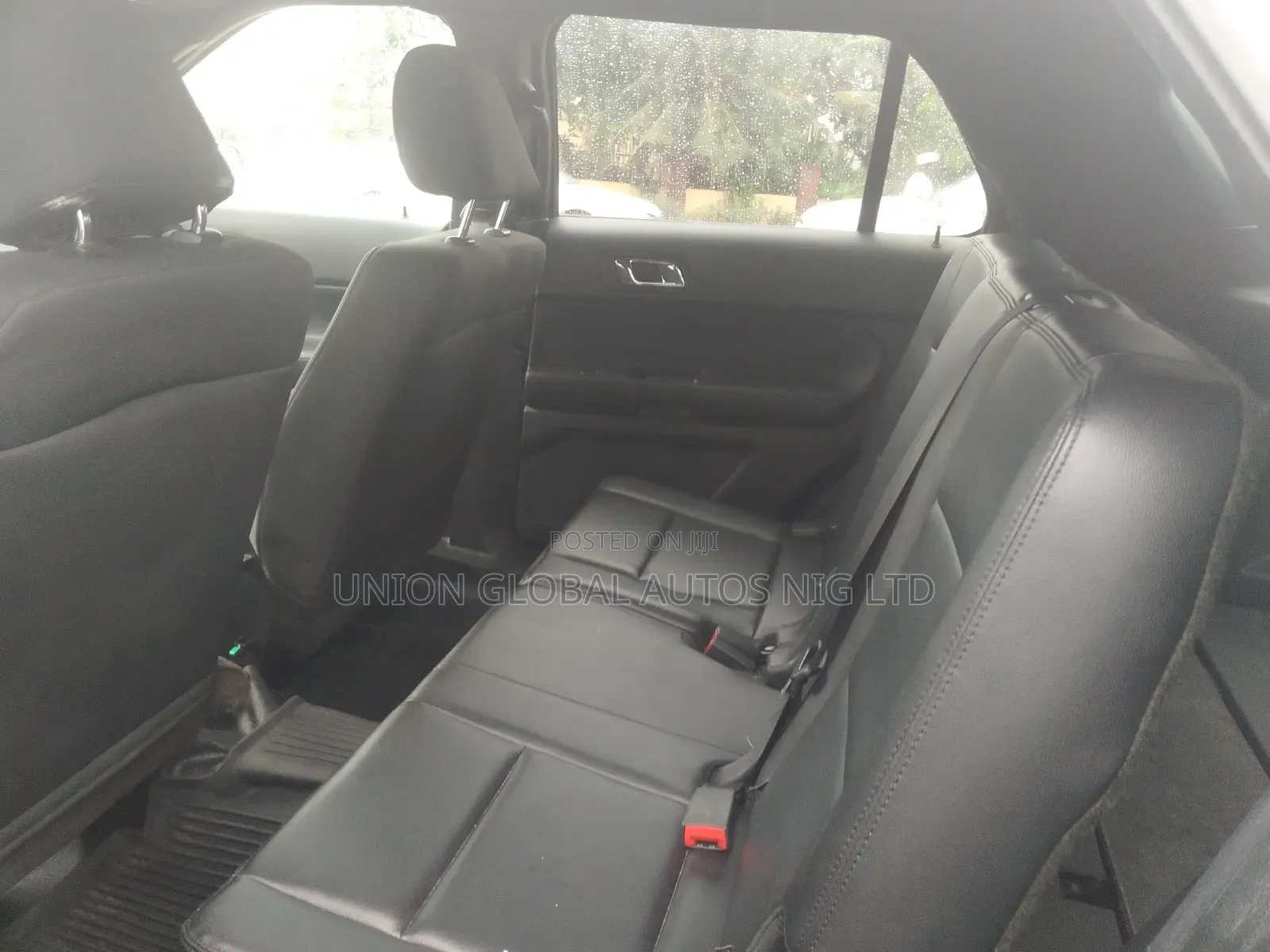 Ford Explorer 2018 Silver