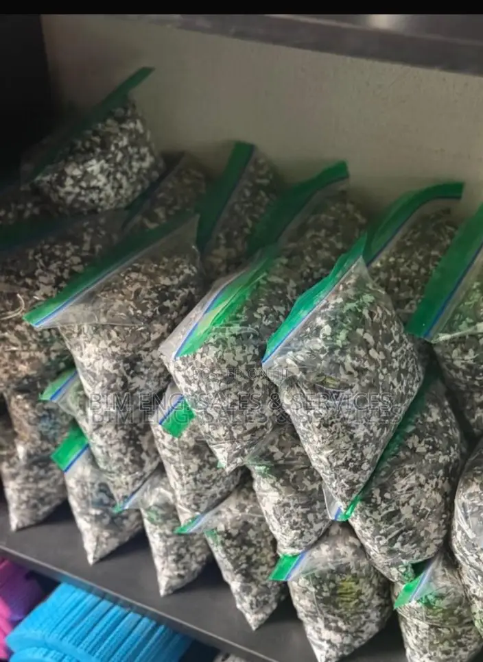 Epoxy Flakes