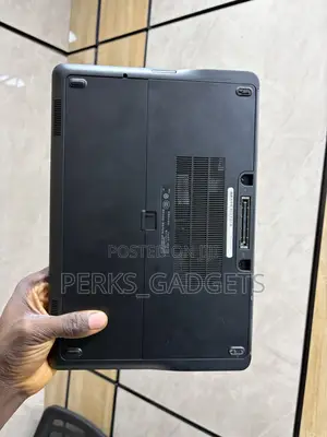 Laptop Dell Latitude E7240 4GB Intel Core i5 SSD 128GB