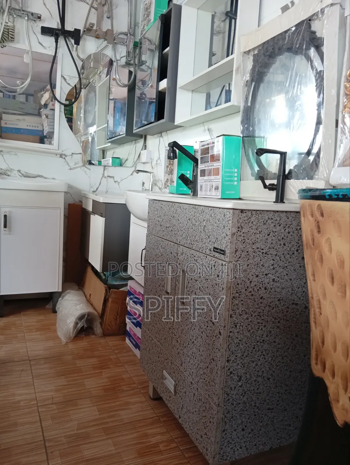 Cabinet Set