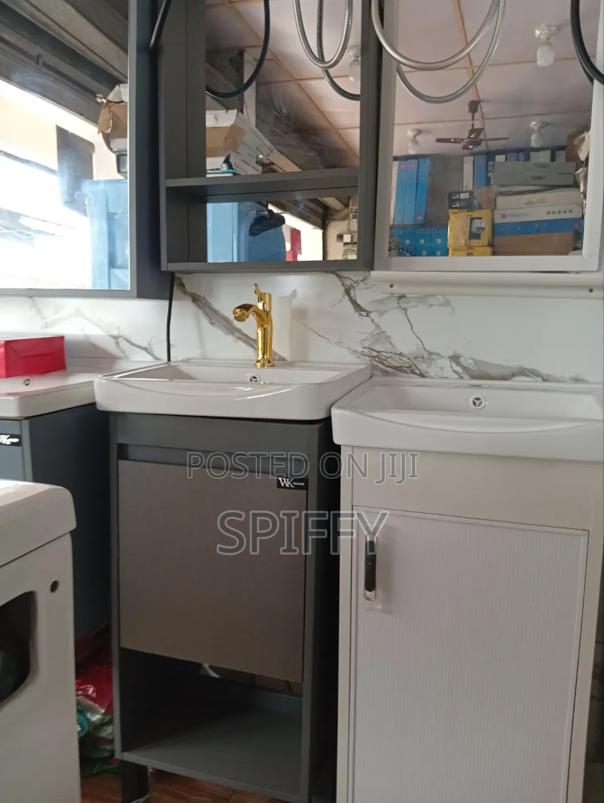Cabinet Set