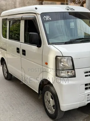 Suzuki Every 2012 White