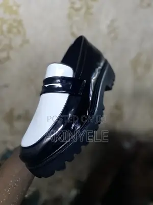 Akingbolahanfootwears