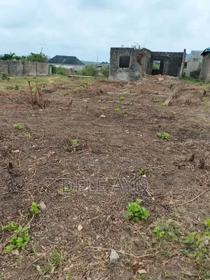 Plot of Land With Uncompleted Building