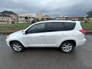 Toyota RAV4 3.5 Limited 4x4 2010 White