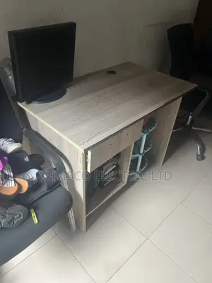 Office Single Table