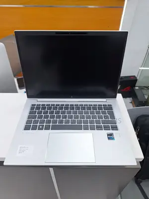 Laptop HP EliteBook 840 G9 16GB Intel Core i7 SSD 512GB