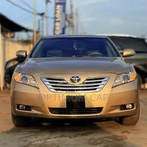 Toyota Camry 2008 Gold
