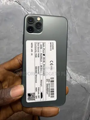 Apple iPhone 11 Pro Max 64 GB Gold