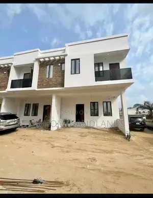 4bdrm House in Still Selling 🛎️ 🛎️ , Abraham Adesanya Estate for sale