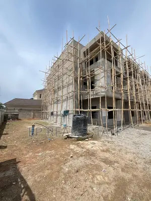 4bdrm House in Apo District for sale