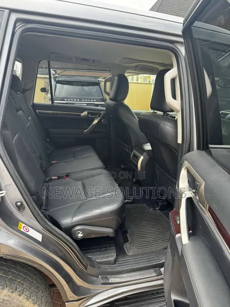 Lexus GX 460 Luxury 2016 Gray
