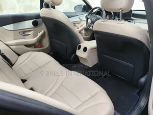 Mercedes-Benz C300 2016 Black