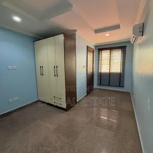 3bdrm Apartment in Garki for sale