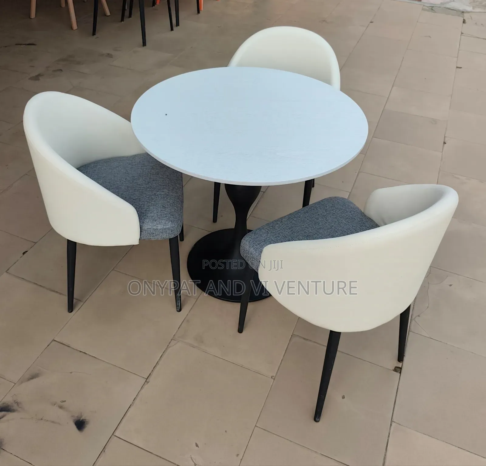 Classic Bar Outdoor Table and Chairs Set