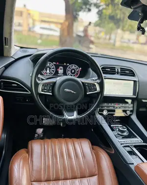 Jaguar F-Pace 30t Prestige AWD 2020 Black