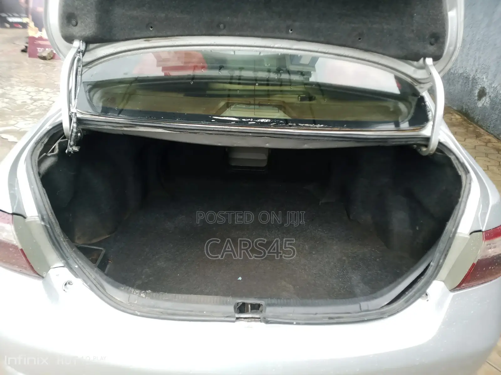 Toyota Camry 2009 Silver