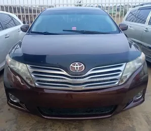 Toyota Venza 2010 Brown