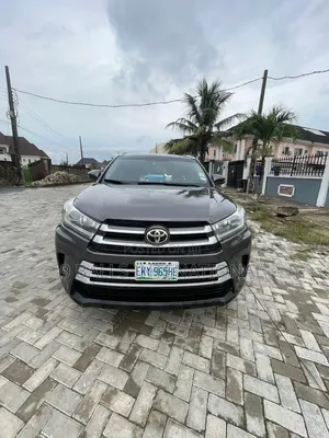 Toyota Highlander 2016 Brown