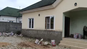 5bdrm Bungalow in Suncity Estate, Galadimawa for rent