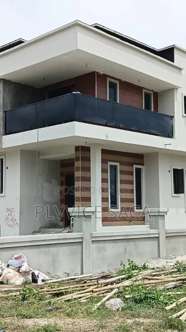 Black Glass Handrail With Black Top