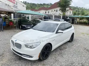 BMW 550i 2011 White