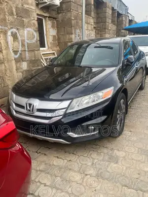 Honda Crosstour 2013 Black