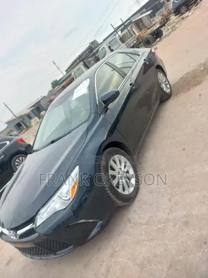 Toyota Camry LE 4dr Sedan (2.5L 4cyl 6A) 2015 Green