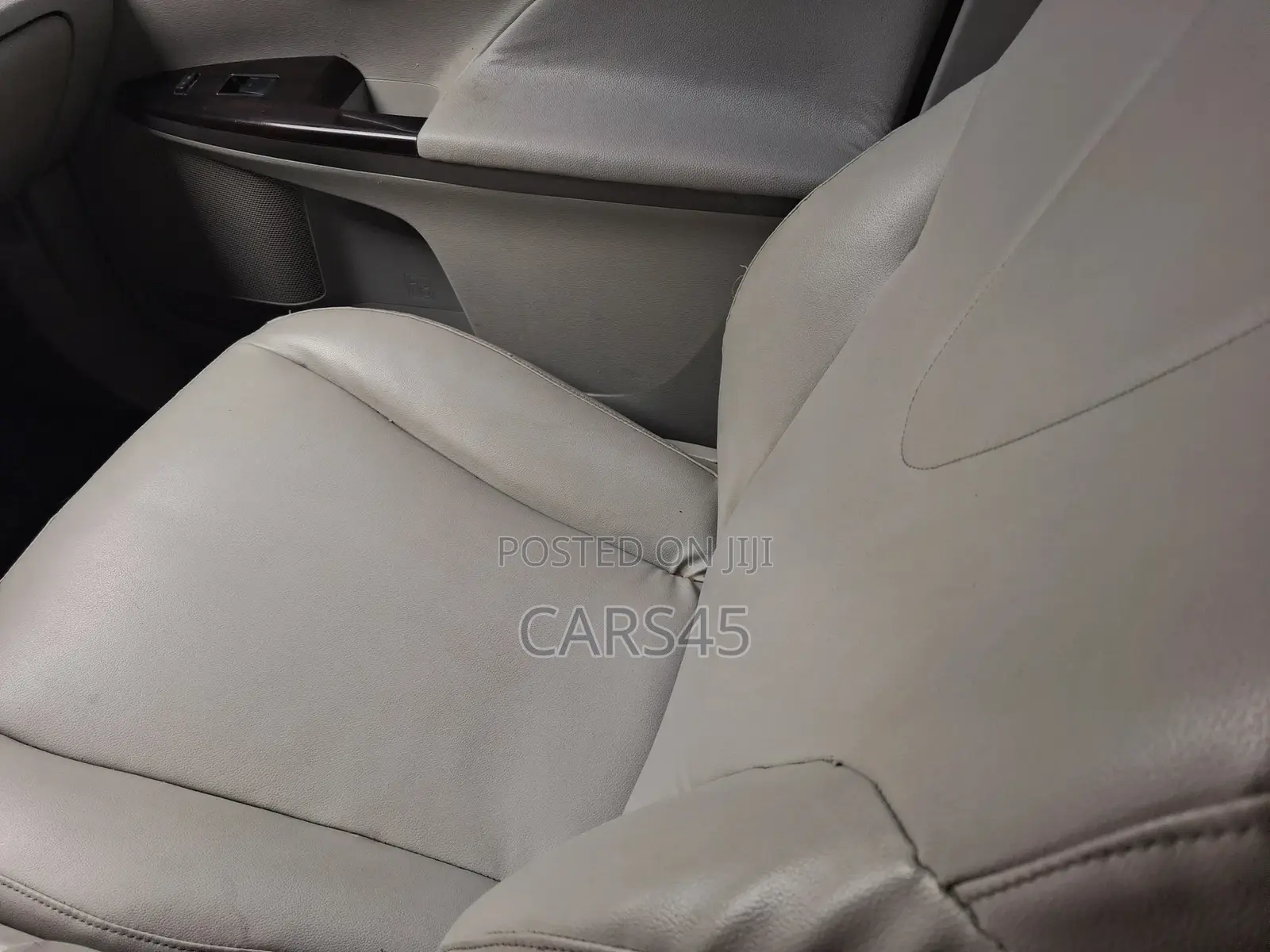 Toyota Venza 2012 Gray
