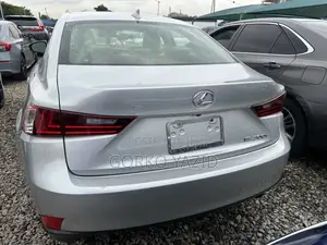 Lexus IS 200t 2015 Silver