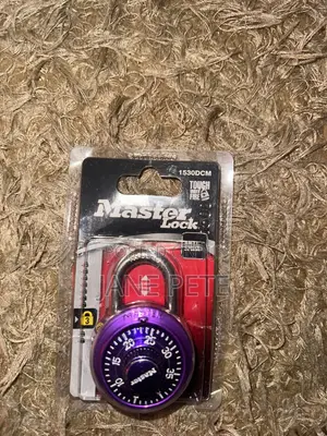 Master Lock 1530dcm Combination Padlock