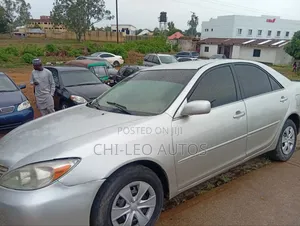 Toyota Camry 2005 Silver