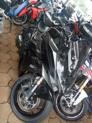 Suzuki GSX-R 2025 Black