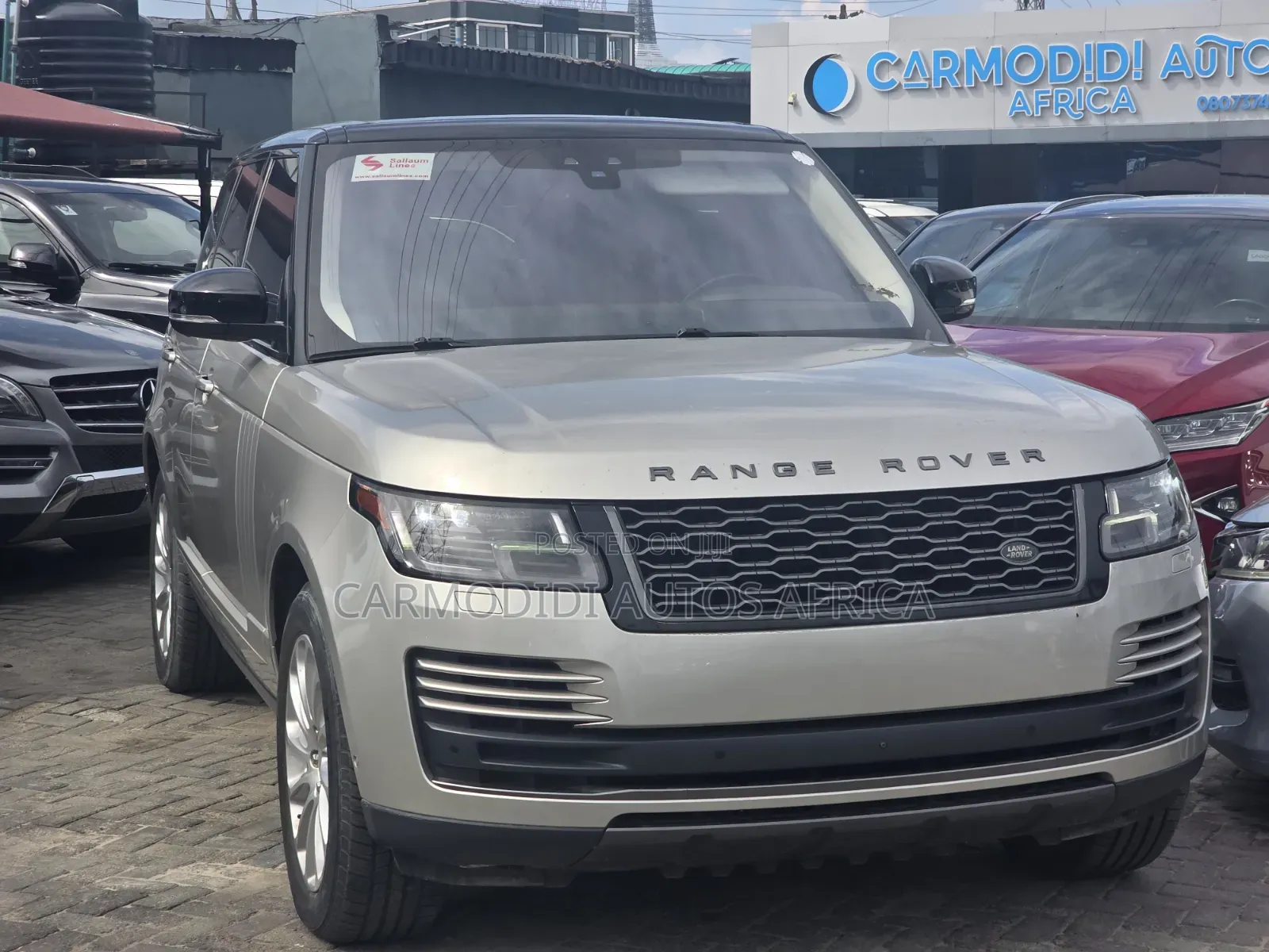 Land Rover Range Rover Vogue 2020 Gold