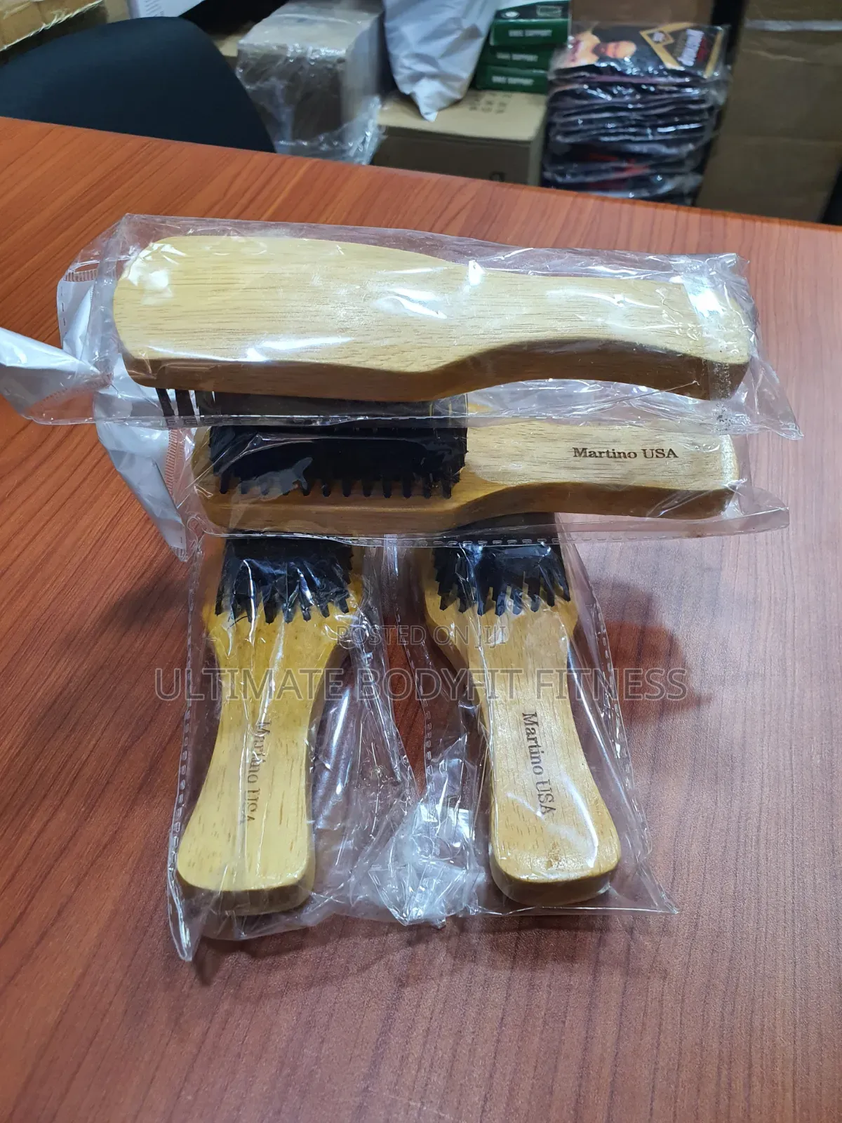Brand New Wooden Handle Barber Brush