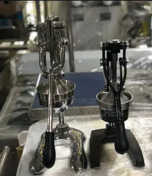 Manual Orange Squeezer