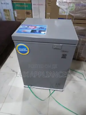 Midea Deep Freeze Appliance With Adjustable Settings